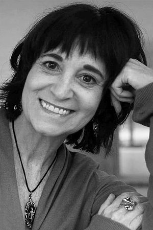 Hablemos Escritoras · Perfil de Escritora: Rosa Montero